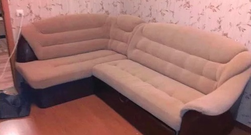Перетяжка углового дивана. Электроугли