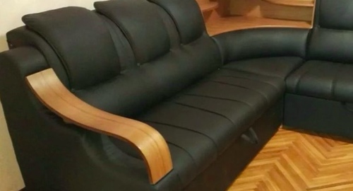 Перетяжка кожаного дивана. Электроугли